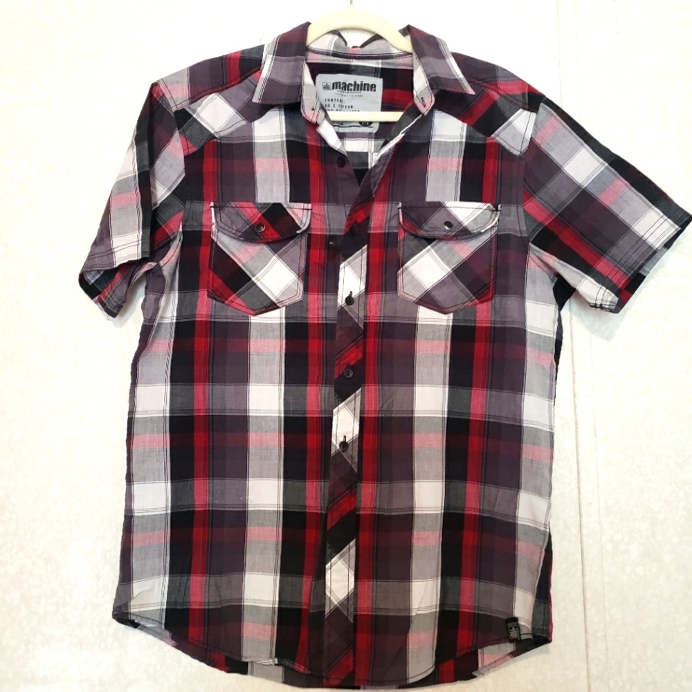 MACHINE ...BUTTON UP SHIRT-SHORT SLEEVE...SIZE:M